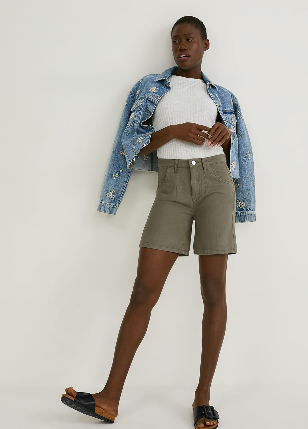 Шорты C&A (293819752)