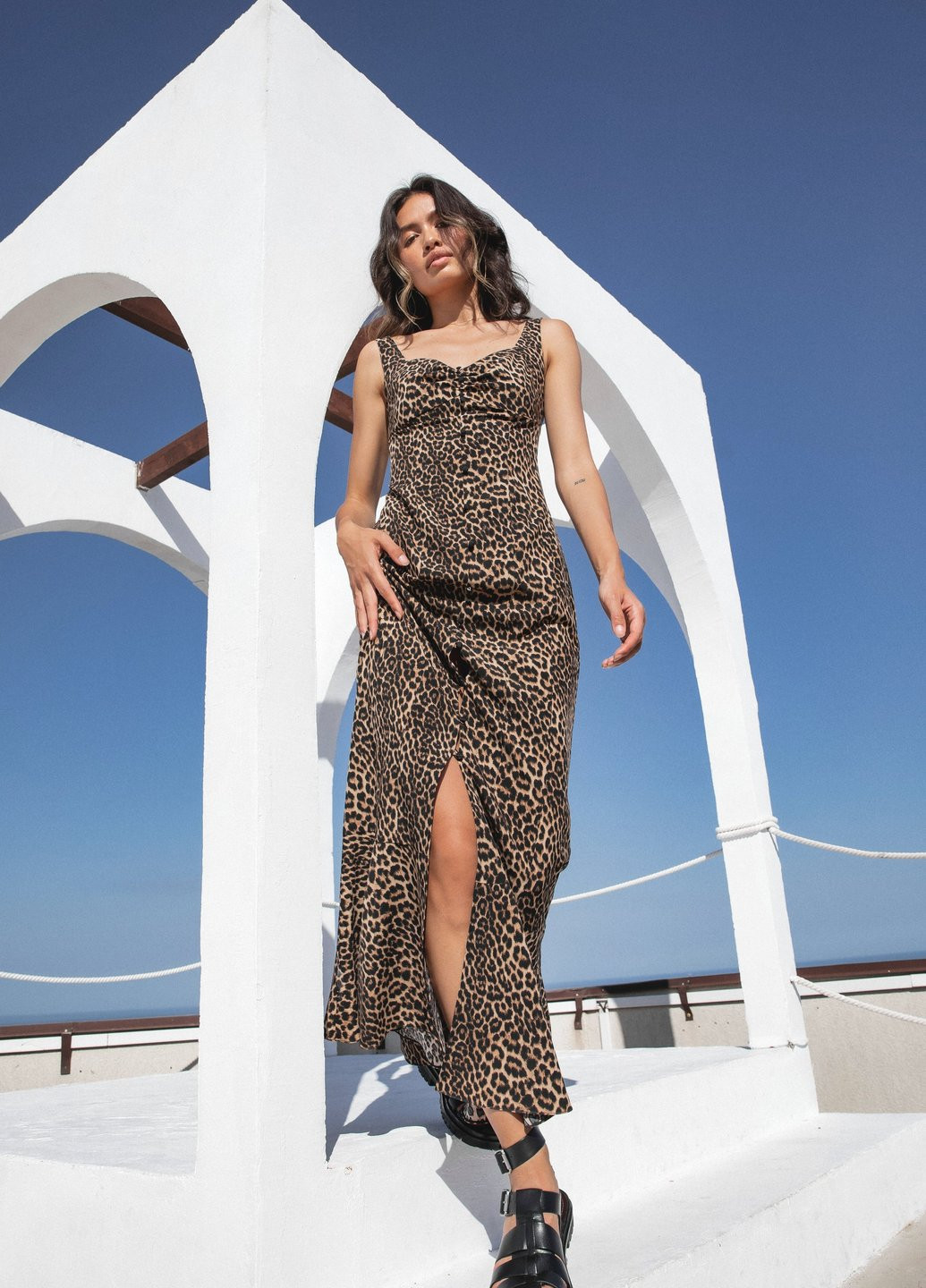 Коричневое кэжуал платье Gepur леопардовый