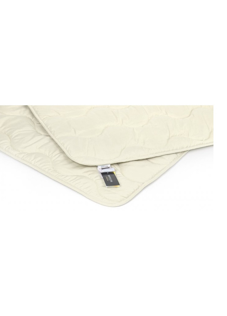 Одеяло MirSon Набор Эвкалиптовый №1704 Eco Light Creamy Одеяло 200х220+ по (2200002656177) No Brand (254015003)