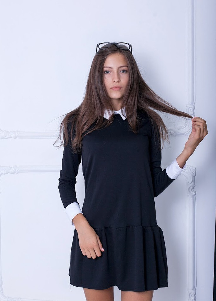 Чорна кежуал симпатичне молодіжне плаття з коміром та манжетами hollys Podium однотонна