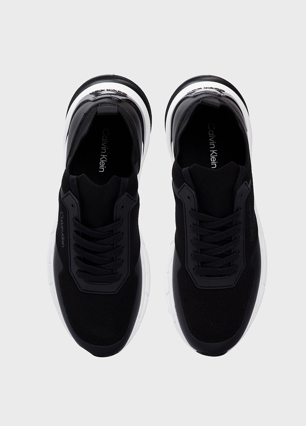 Черные всесезонные кроссовки Calvin Klein