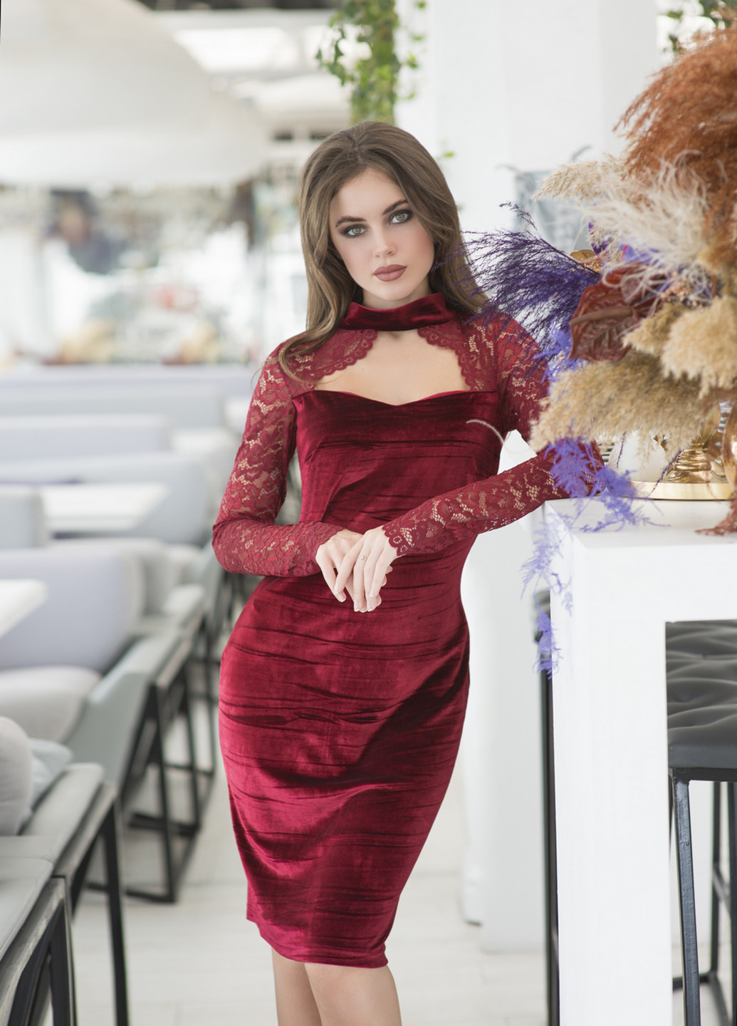Бордовое вечернее платье футляр Lady Style однотонное