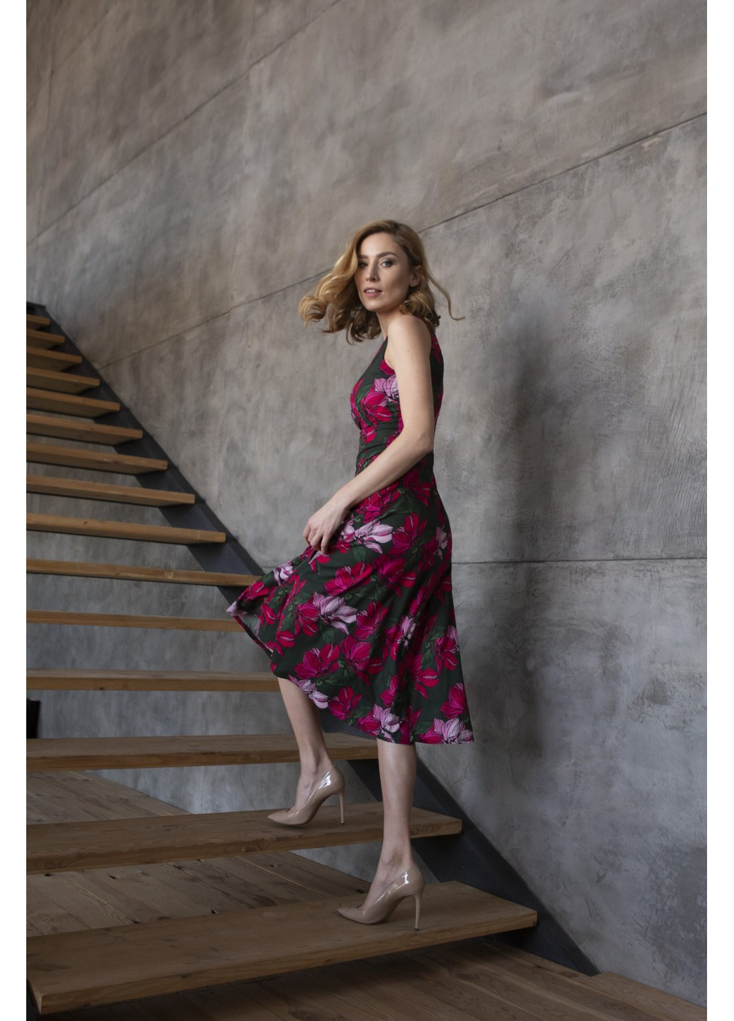 Комбінована повсякденний сукня валері кльош BYURSE з квітковим принтом