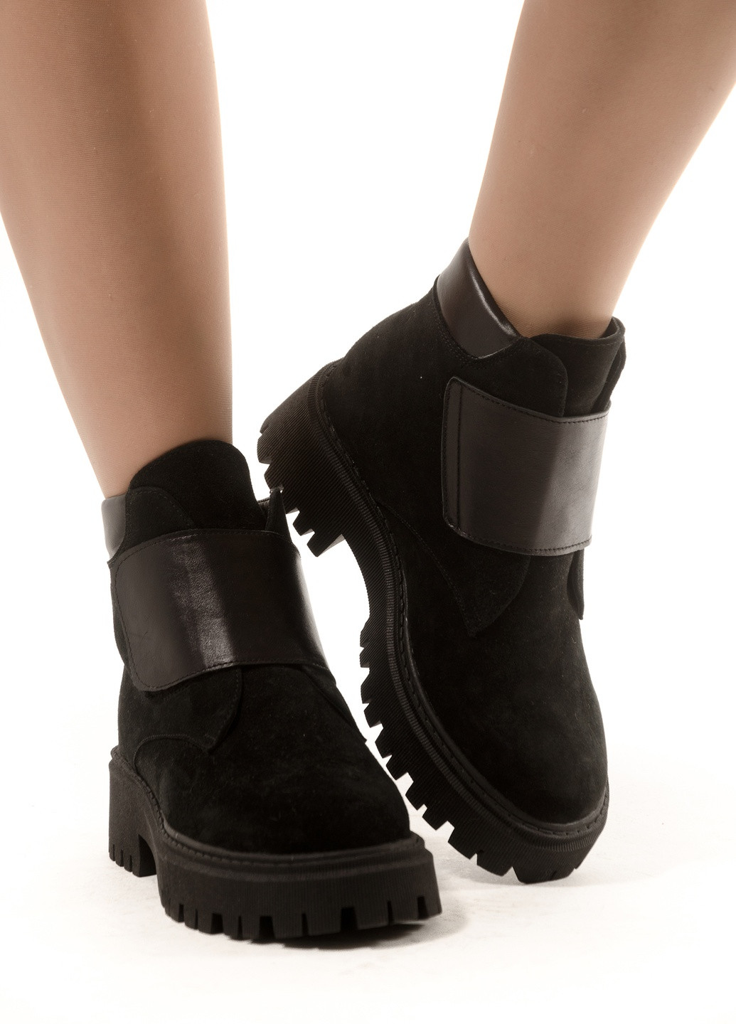 Модні чорні черевики з натуральної шкіри на високій платформі INNOE ботинки (255270614)