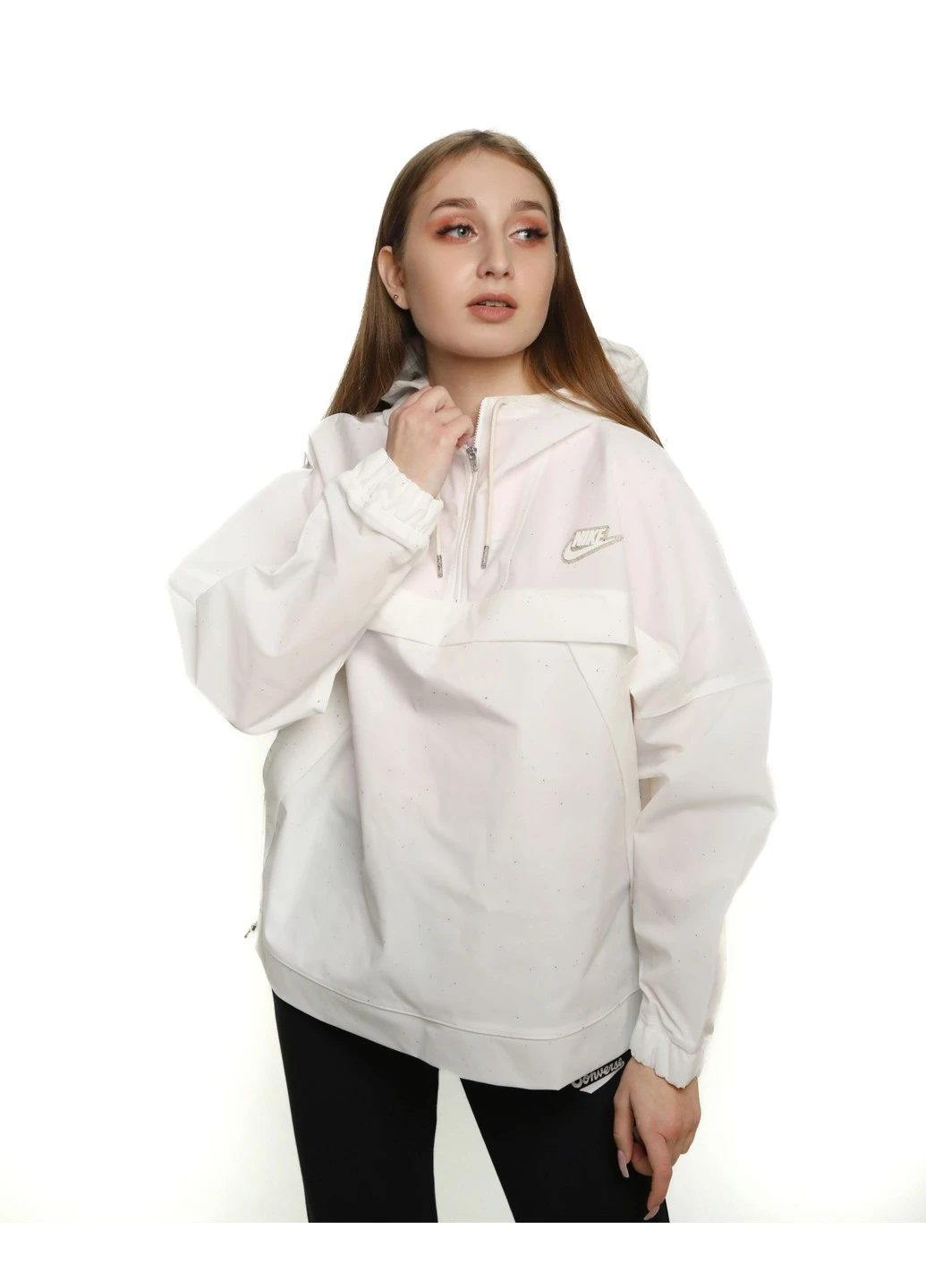 Біла демісезонна толстовка w nsw jkt anrk trpnt earth day Nike