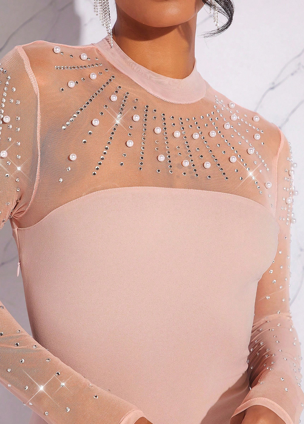 Светло-розовое коктейльное платье SHEIN однотонное