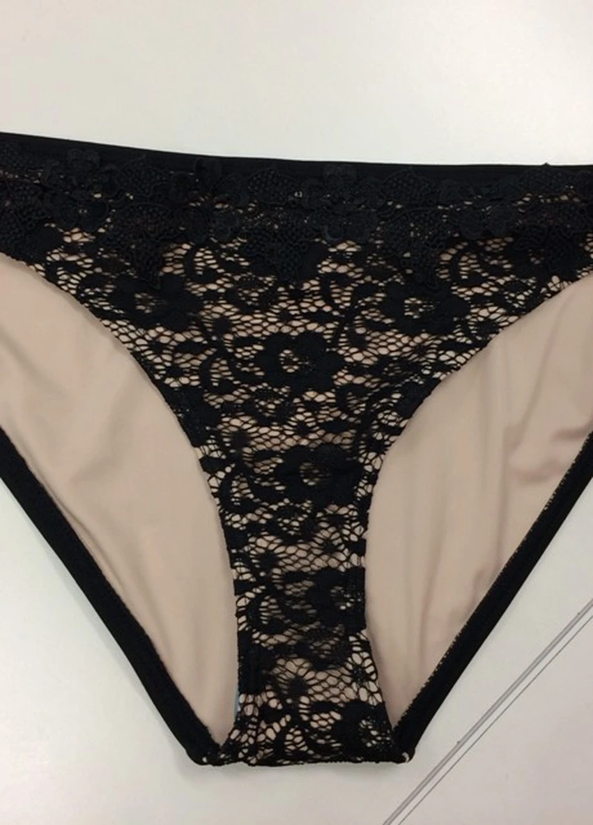 Черные плавки однотонные Asos