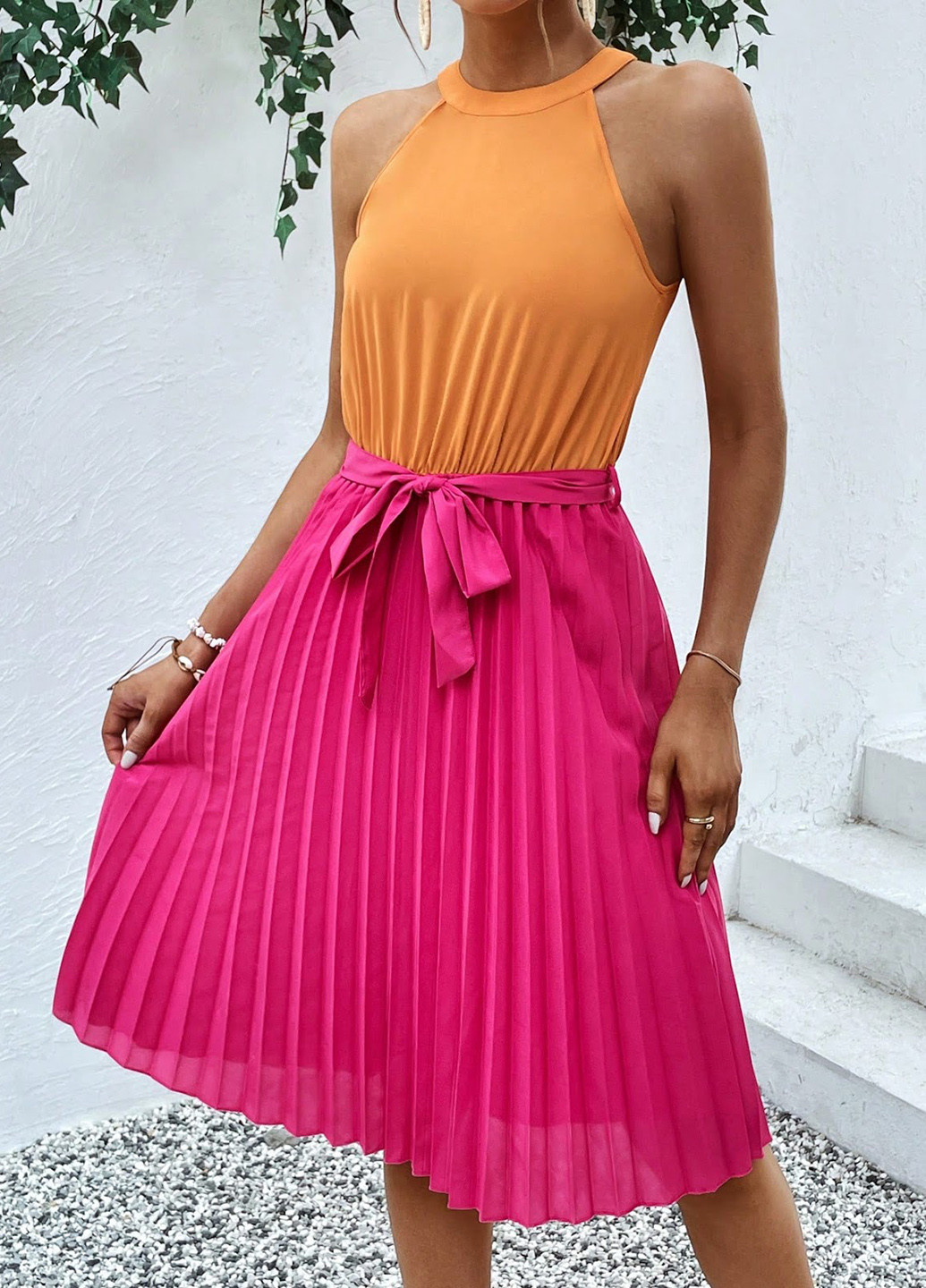 Розовое кэжуал платье плиссированное SHEIN колор блок