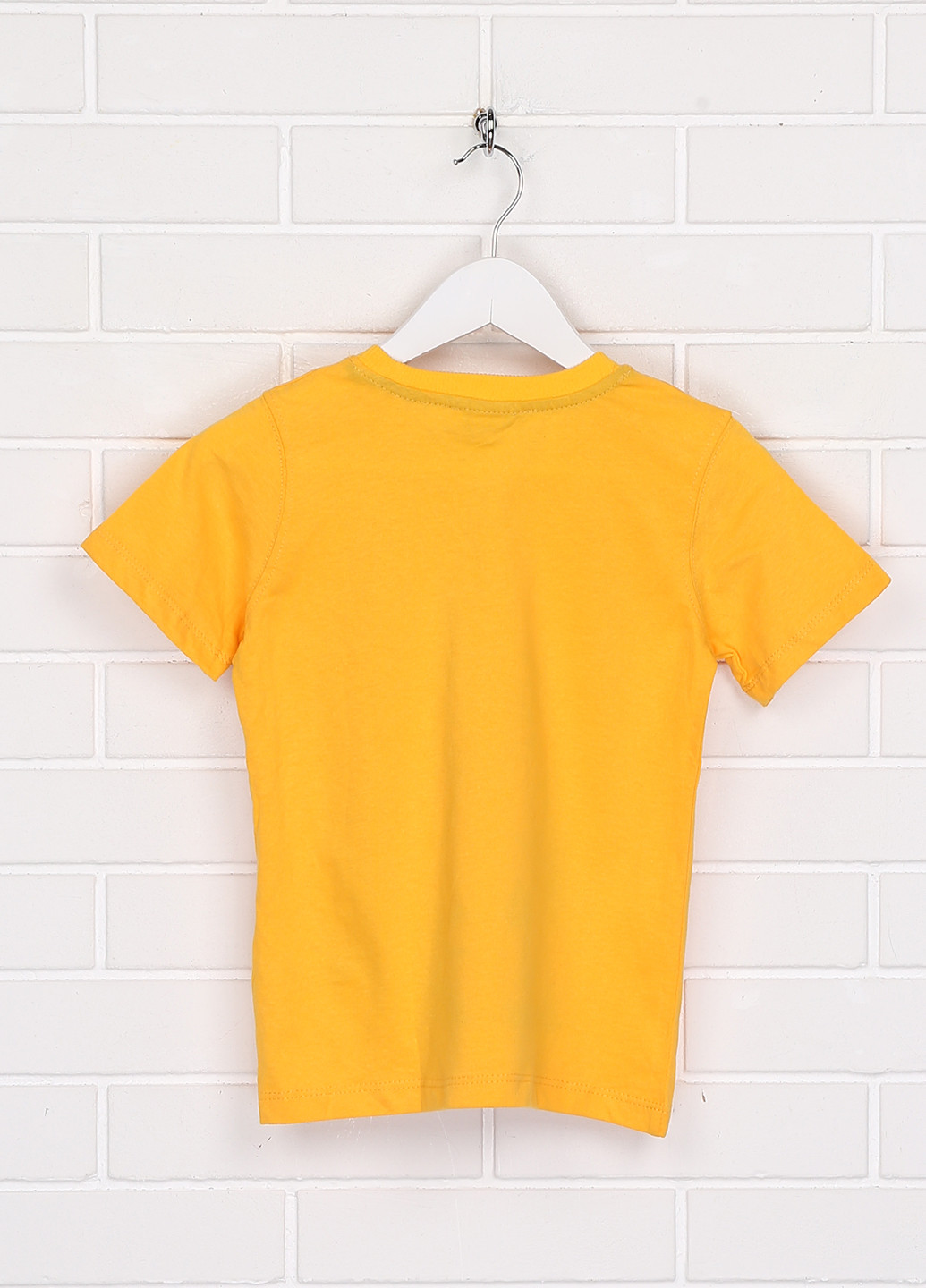 Жовта літня футболка Watch Me