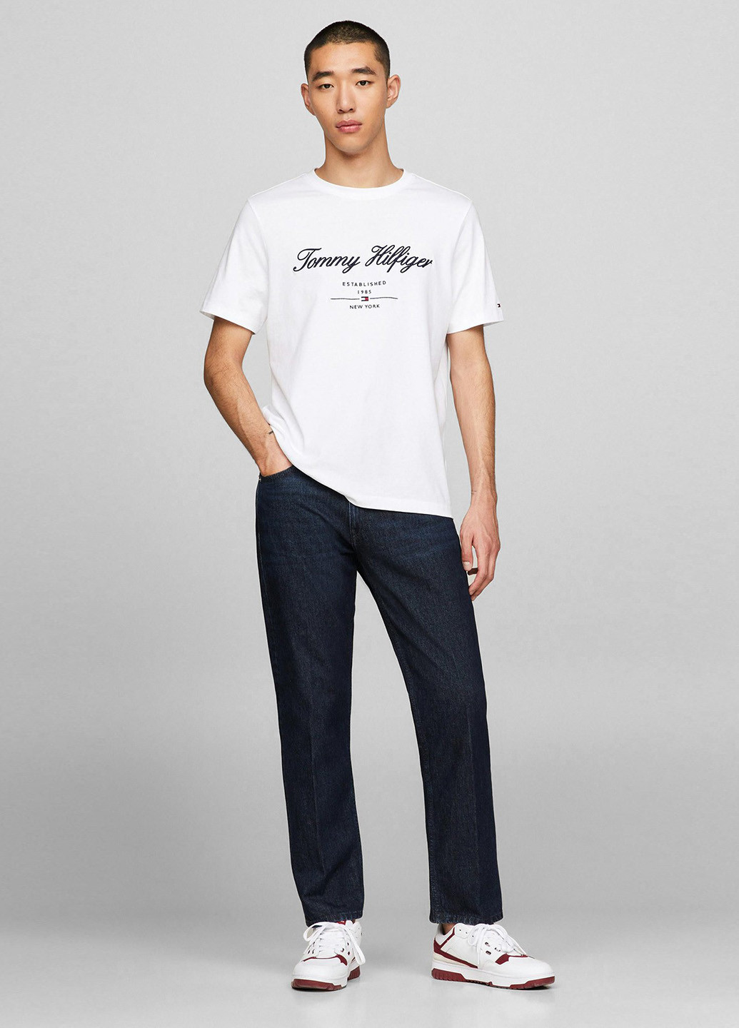 Біла футболка Tommy Hilfiger