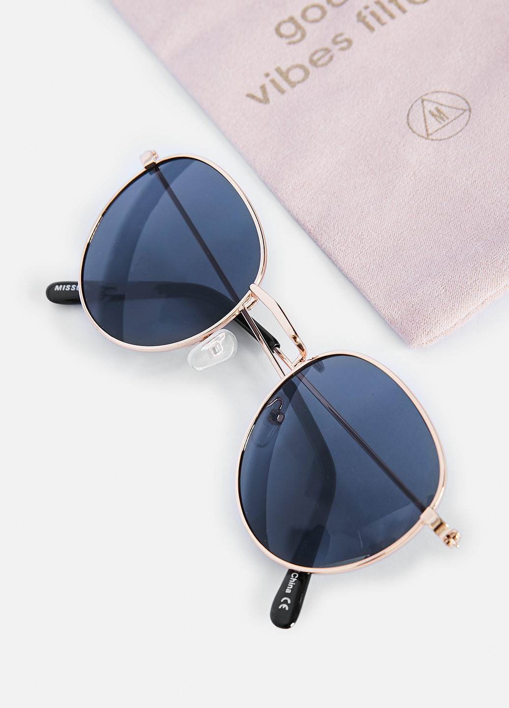 Солнцезащитные очки Missguided (362157395)