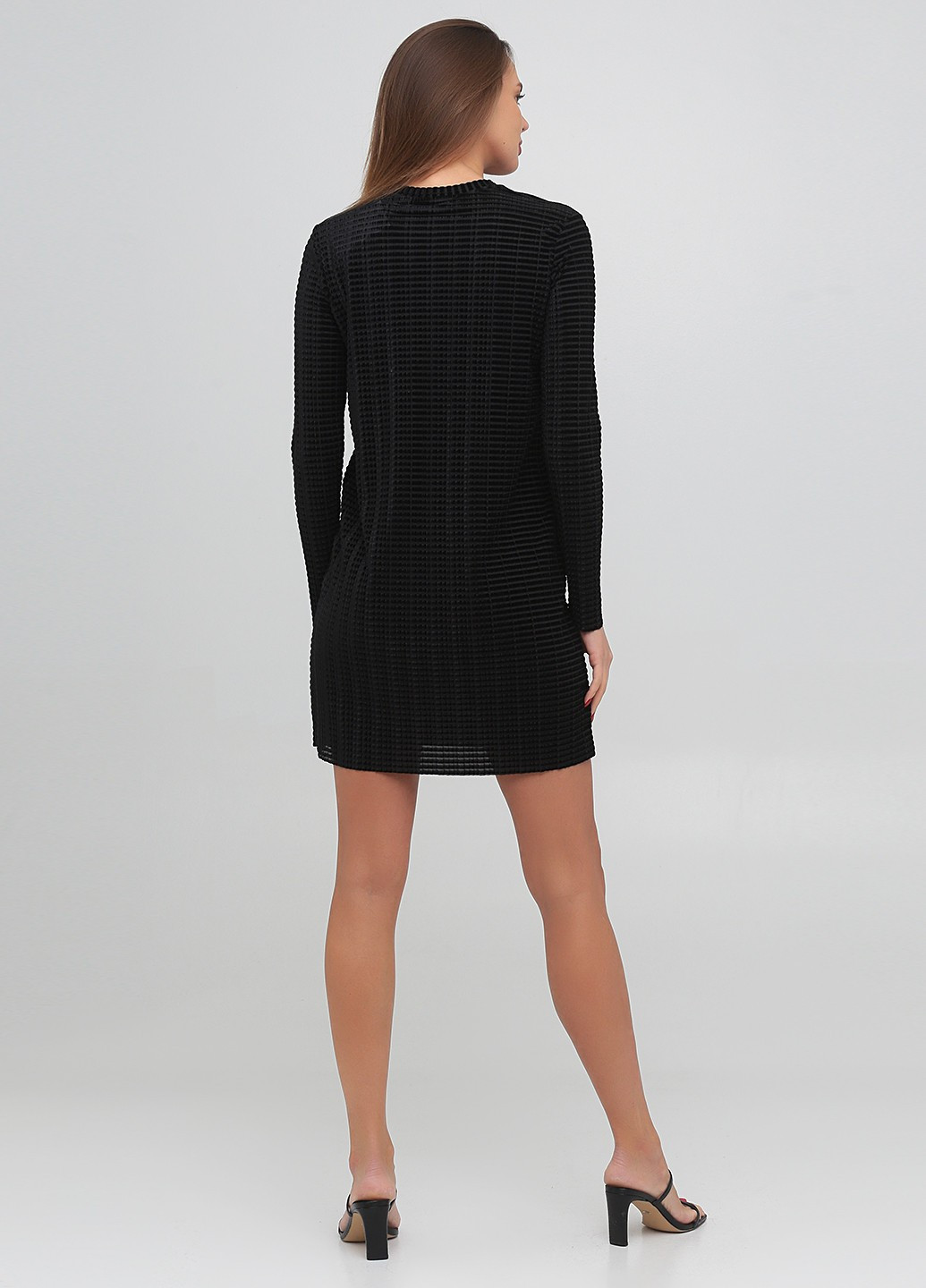 Черное кэжуал платье а-силуэт Weekday однотонное