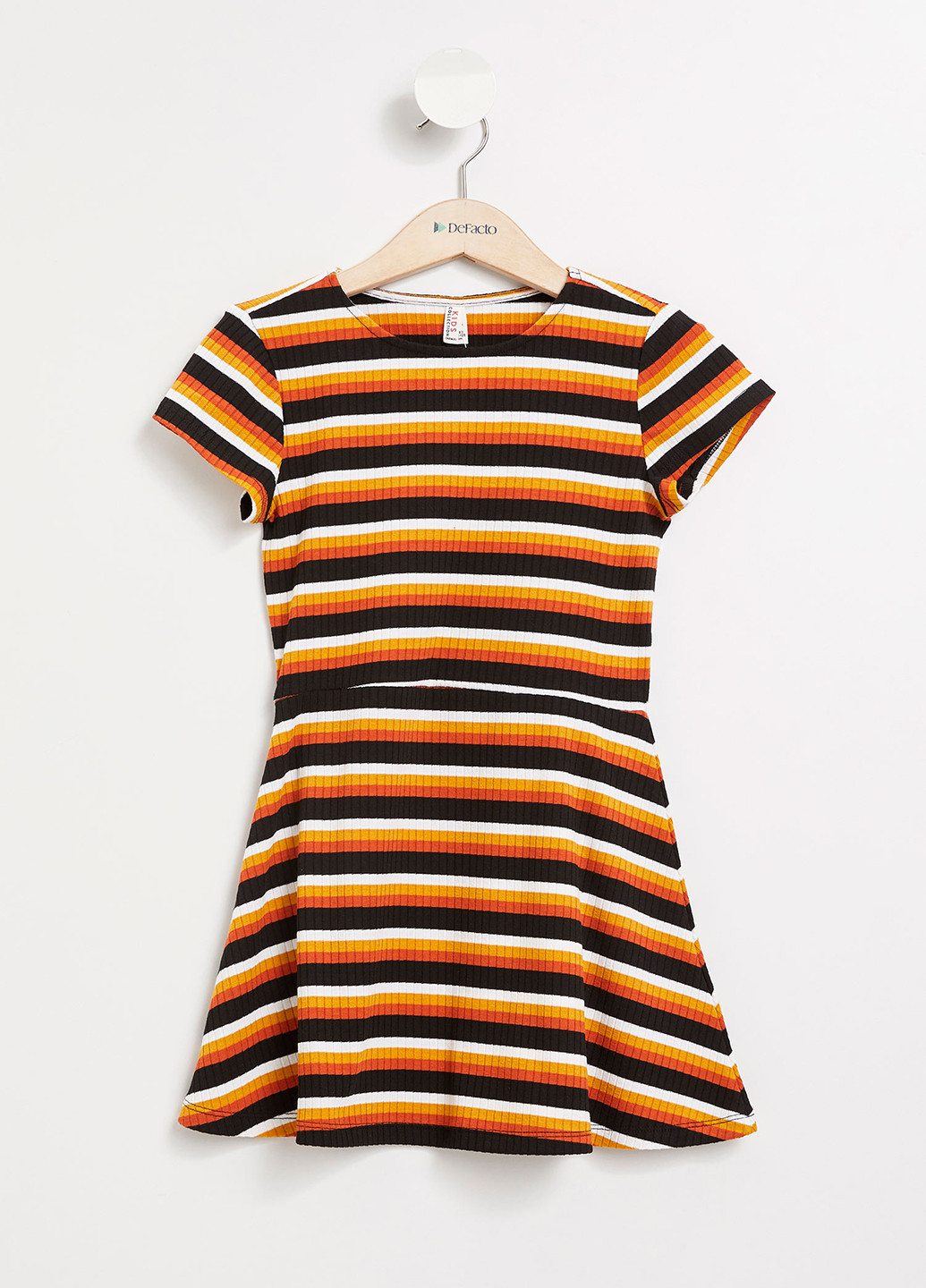 Оранжевое кэжуал платье DeFacto