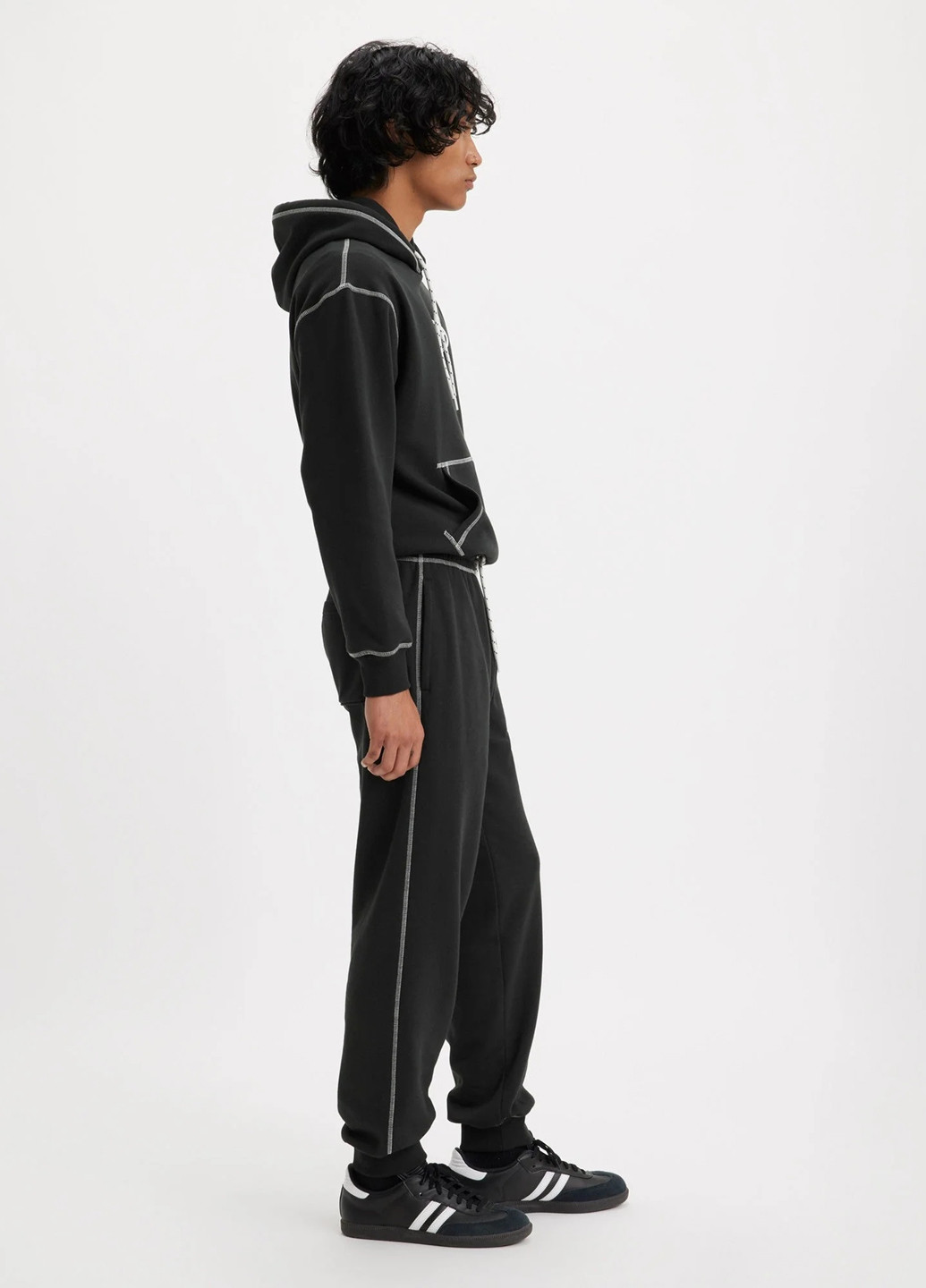 Черные кэжуал демисезонные джоггеры брюки Levi's