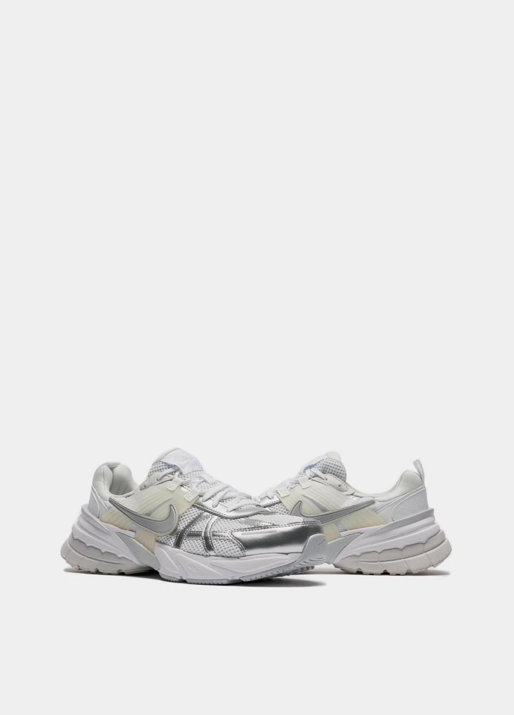 Кросівки FD0736-104 Nike V2K Run комбіновані демісезони (317265571)