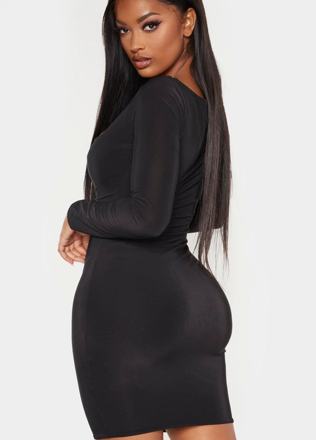 Чорна кежуал cукня PrettyLittleThing однотонна