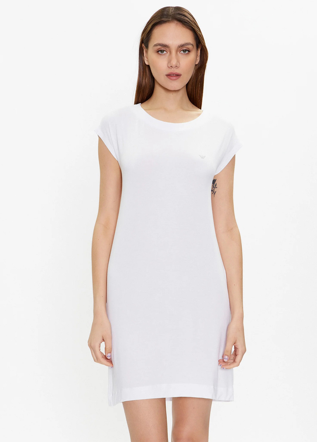 Білий домашній сукня сукня-футболка Emporio Armani однотонна