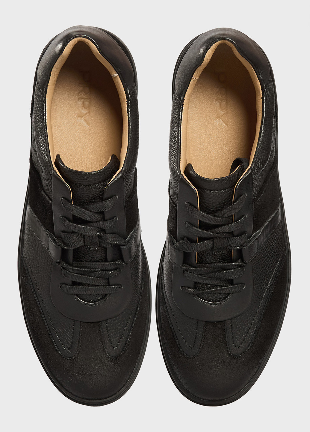 Черные демисезонные кроссовки PRPY