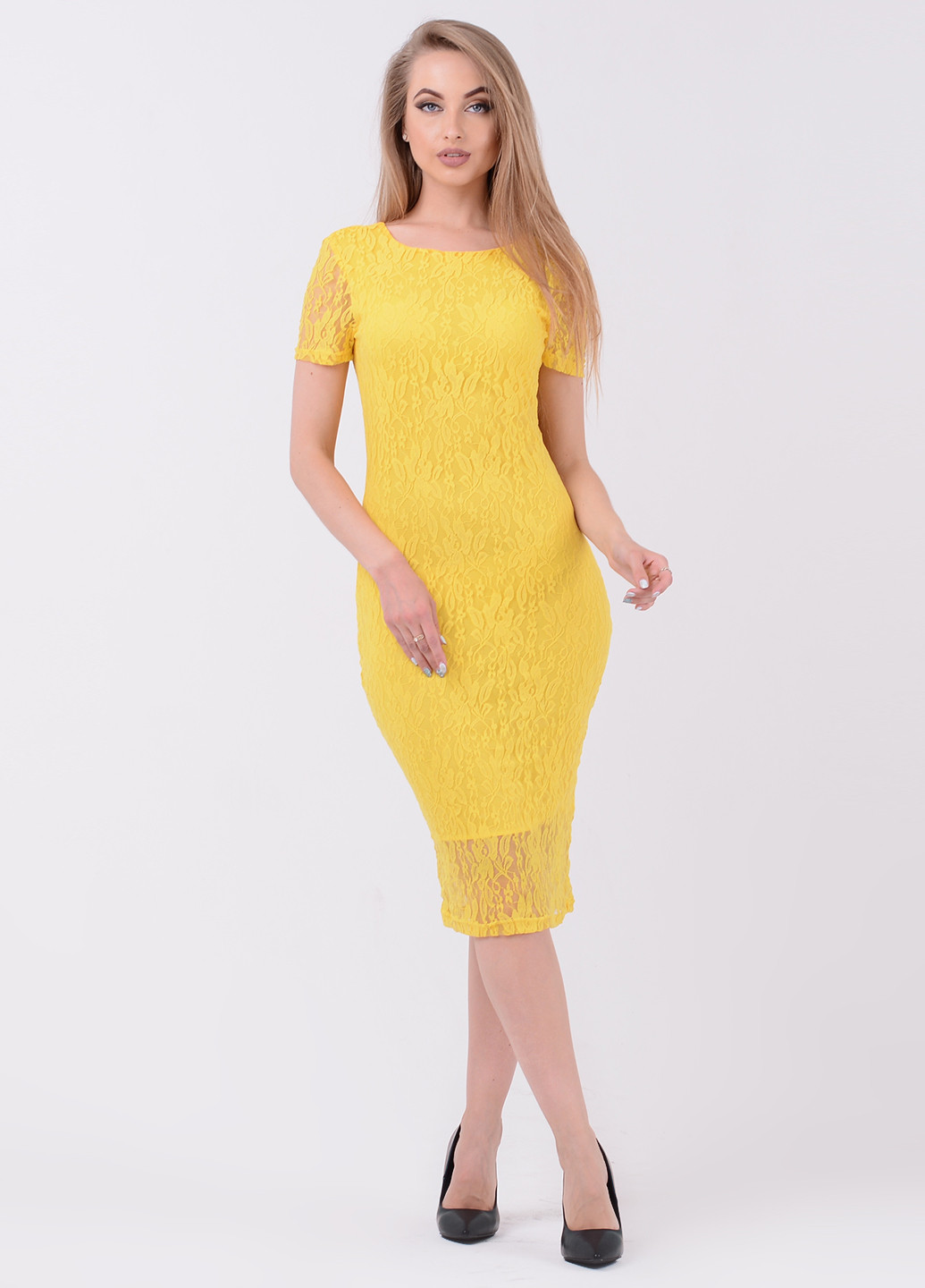 Желтое коктейльное платье футляр Santali однотонное