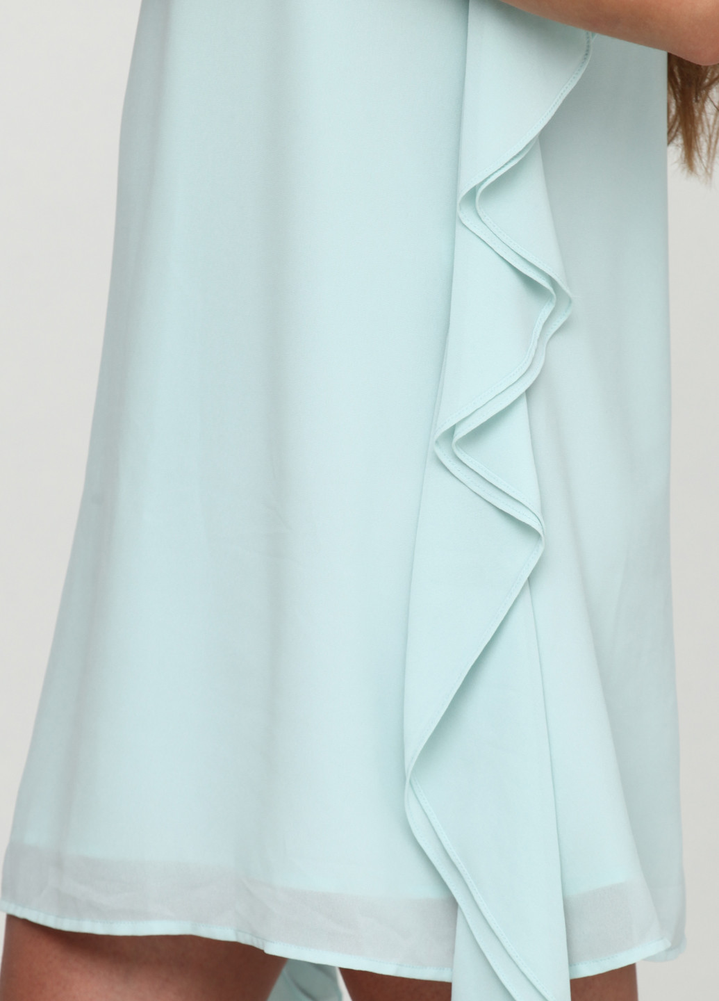 Мятное кэжуал платье с открытыми плечами Apart однотонное