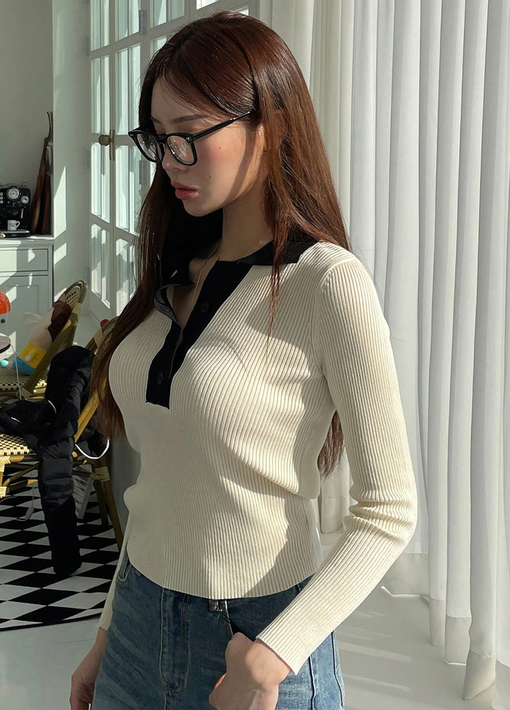 Молочный демисезонный свитер SHEIN