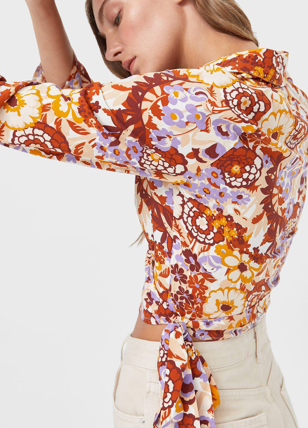 Комбинированная демисезонная блуза на запах Stradivarius