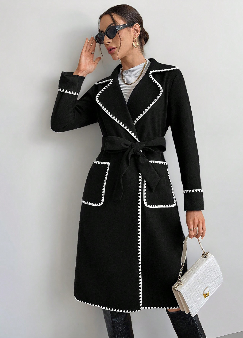 Черное демисезонное Пальто двубортное SHEIN