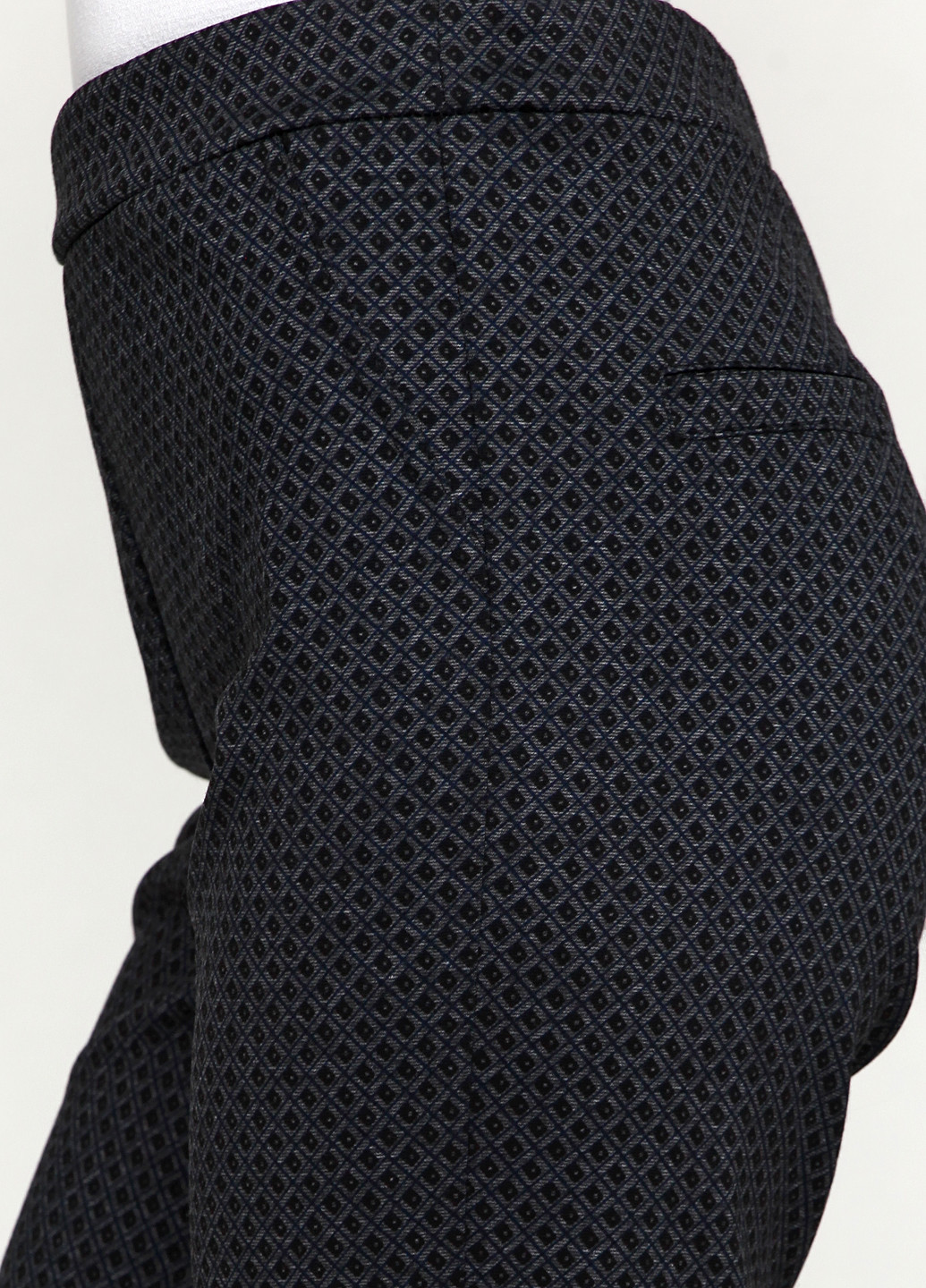 Черные кэжуал демисезонные зауженные брюки Moda in Italy