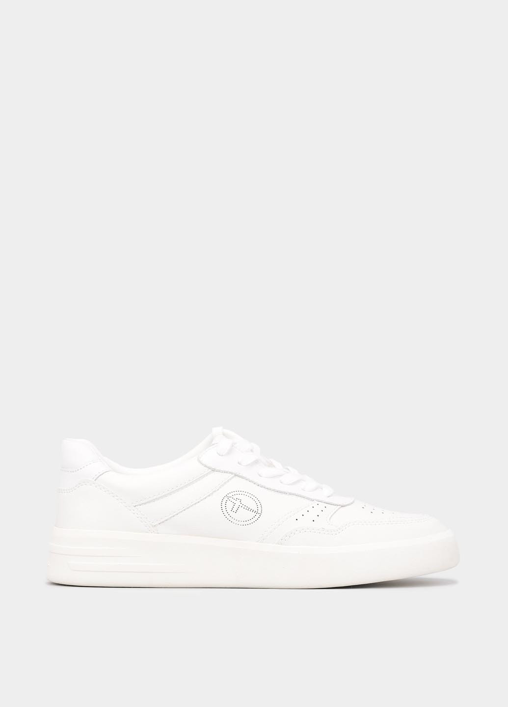 Белые кеды Tamaris