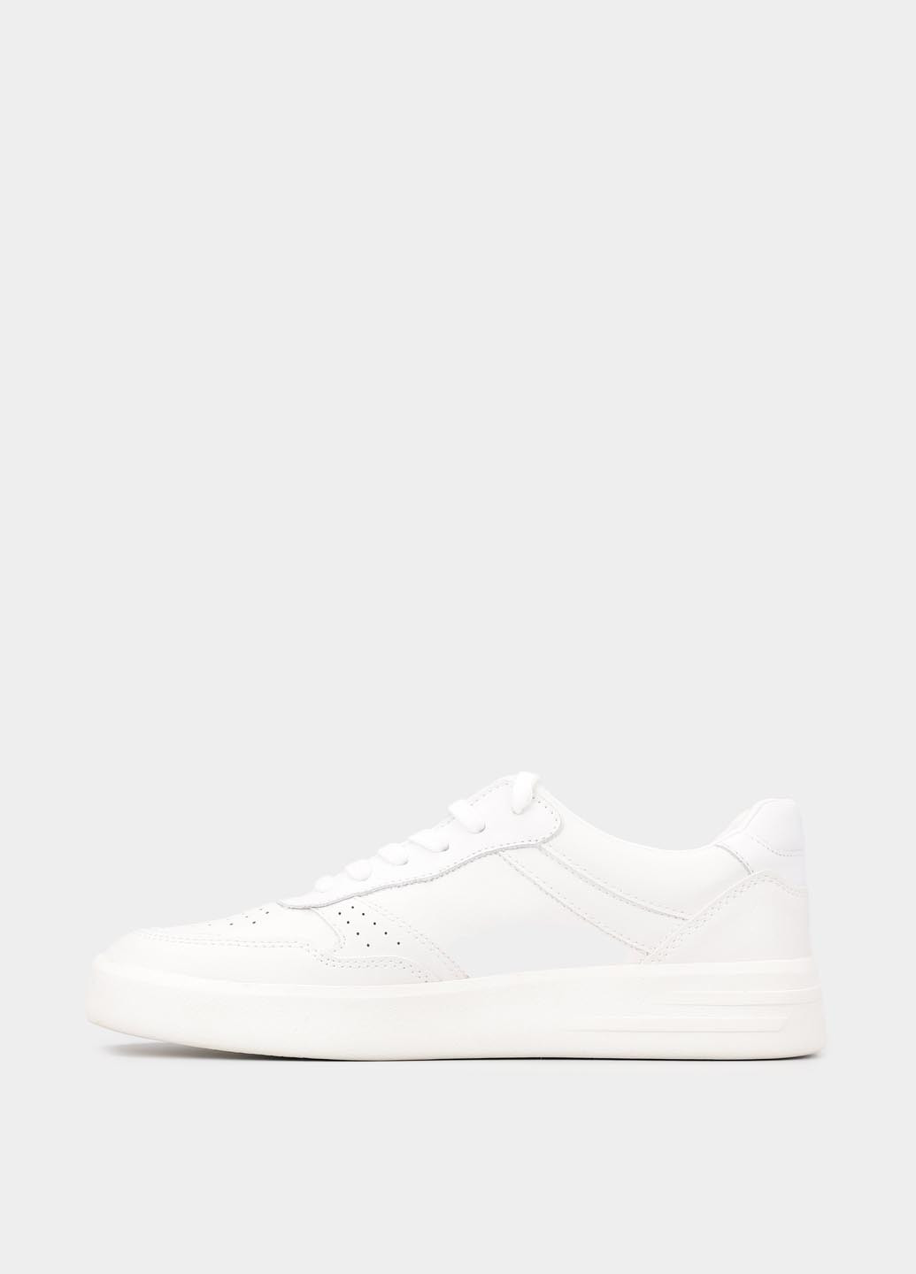 Белые кеды Tamaris