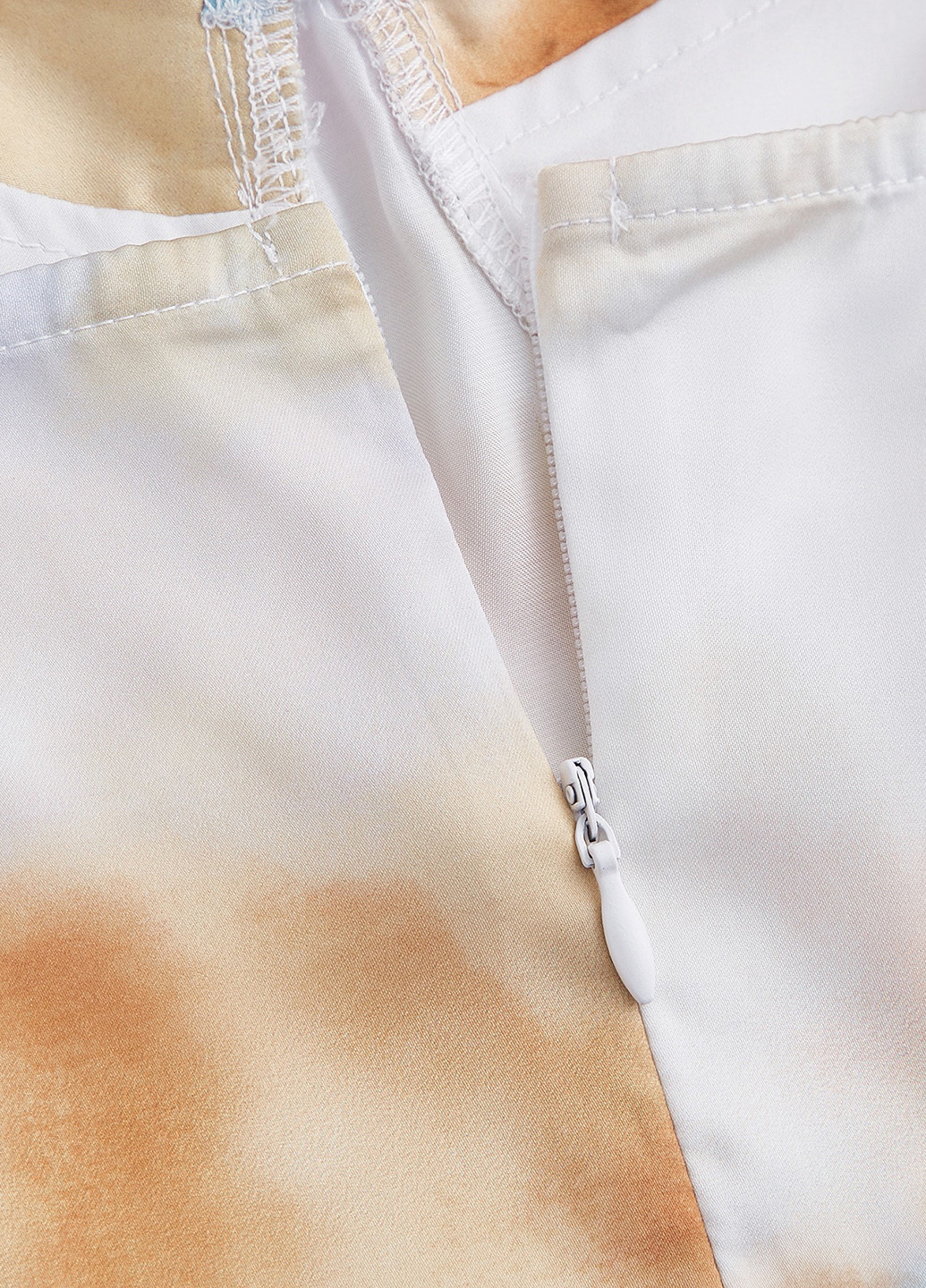 Молочное праздничный, вечернее платье а-силуэт, футляр SHEIN с абстрактным узором