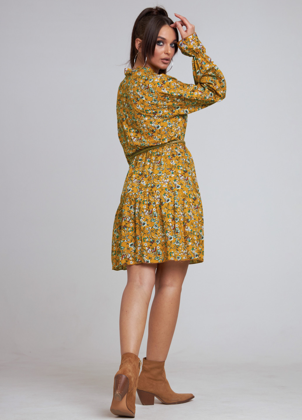Горчичное кэжуал платье клеш ST-Seventeen с цветочным принтом