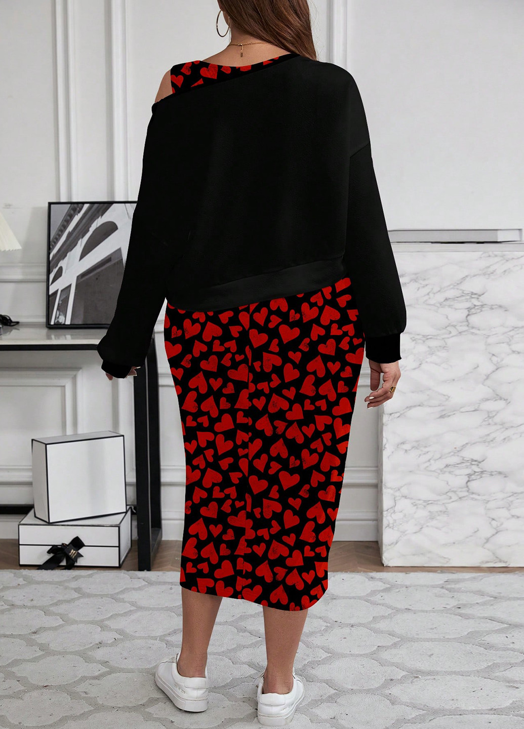 Чорний демісезонний комплект (сукня, світшот) SHEIN