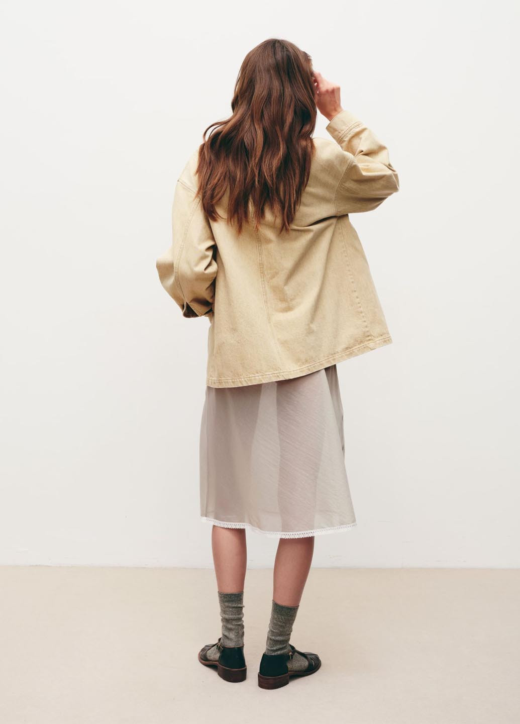 Бежева демісезонна куртка JUL