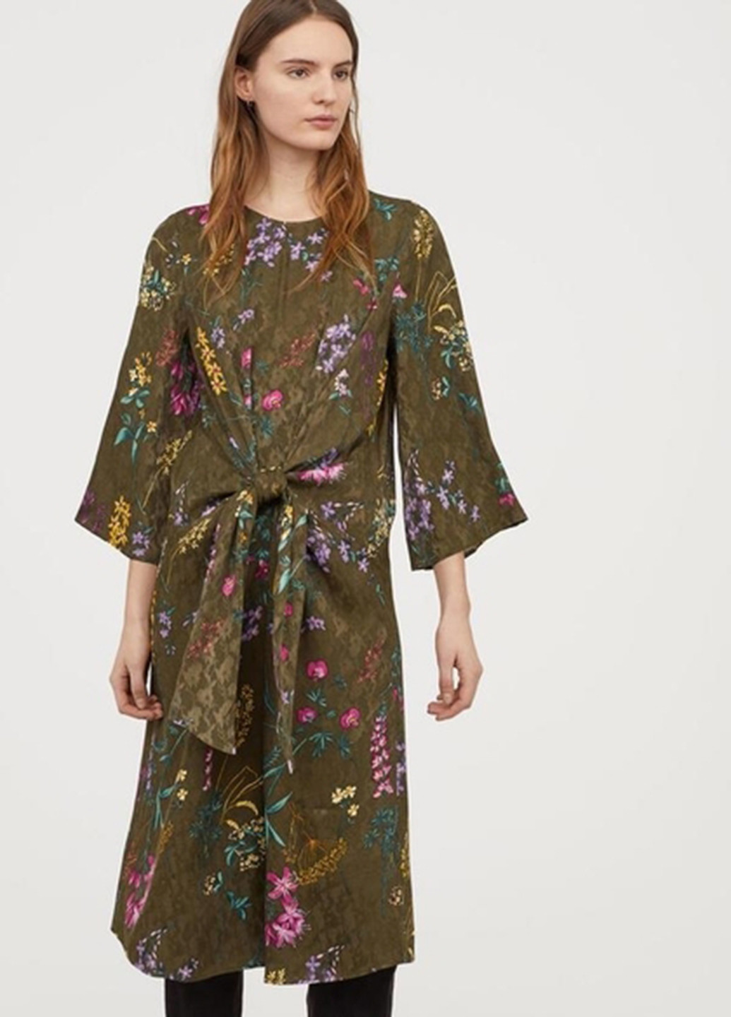 Оливкова (хакі) кежуал сукня H&M з квітковим принтом