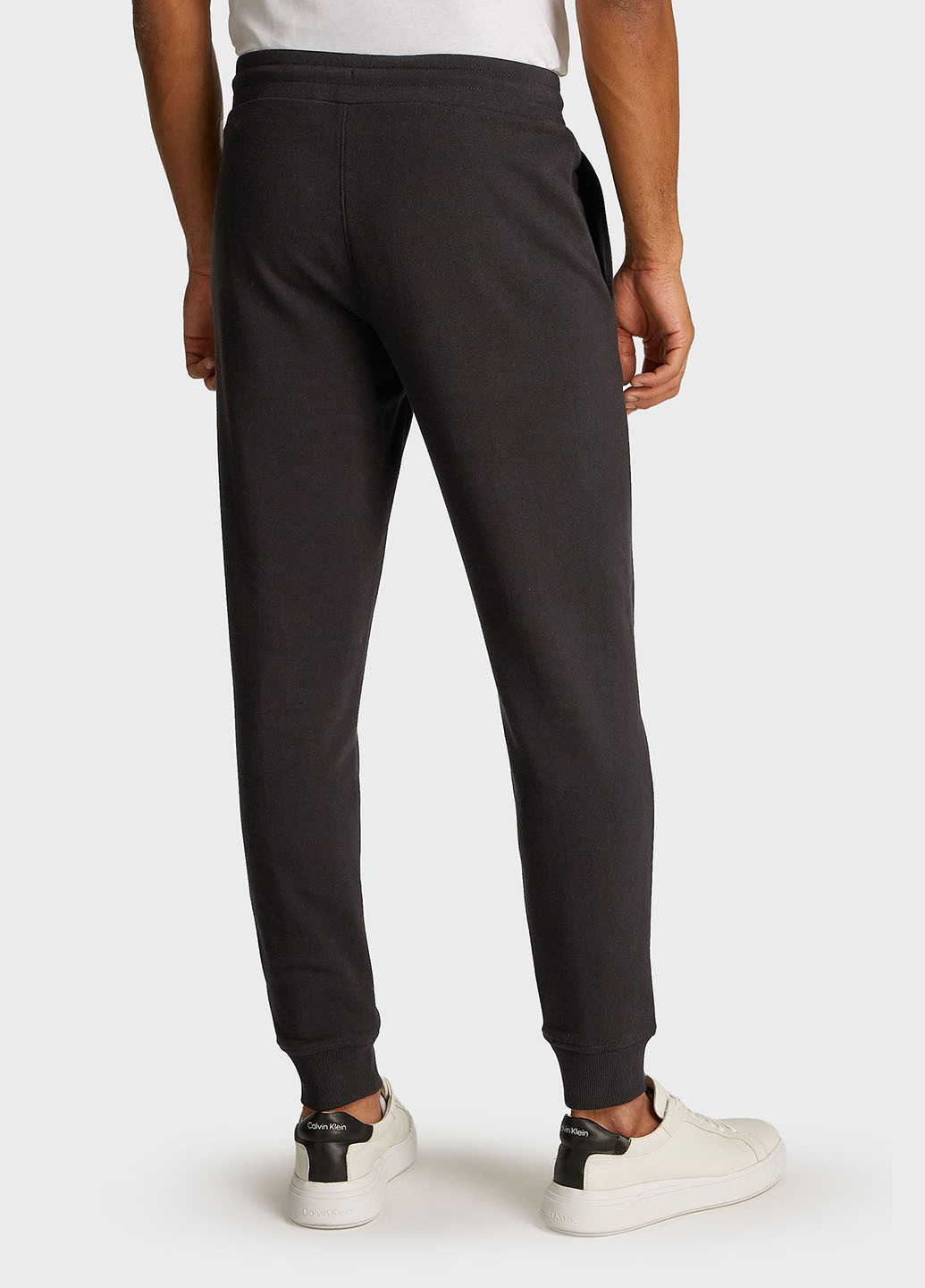Темно-серые спортивные демисезонные джоггеры брюки Calvin Klein