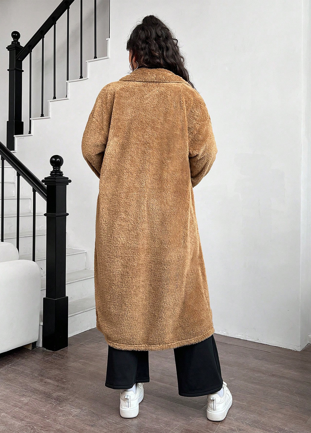 Темно-бежевое зимнее Пальто двубортное SHEIN