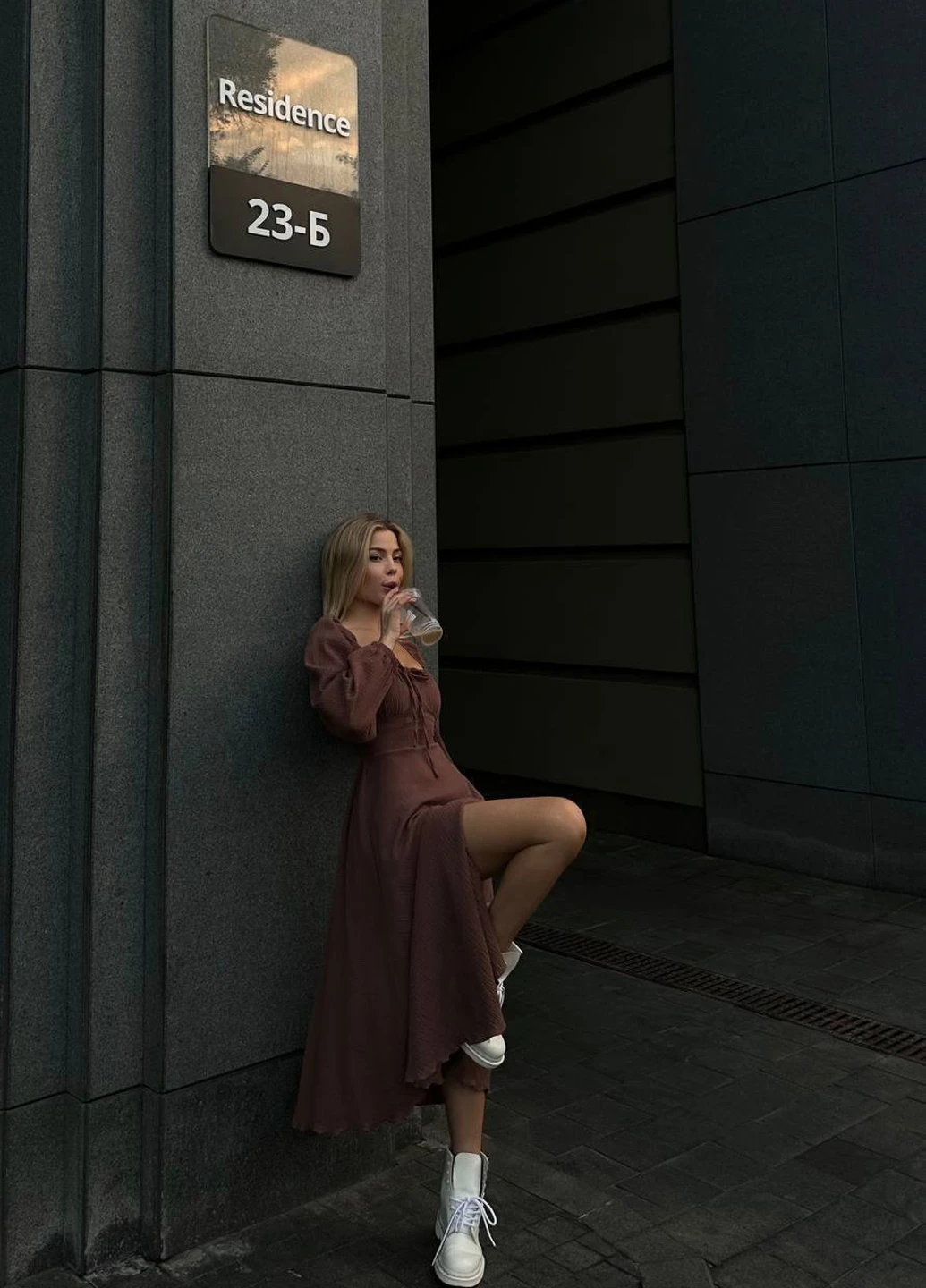 Коричнева кежуал сукня кльош Fashion однотонна