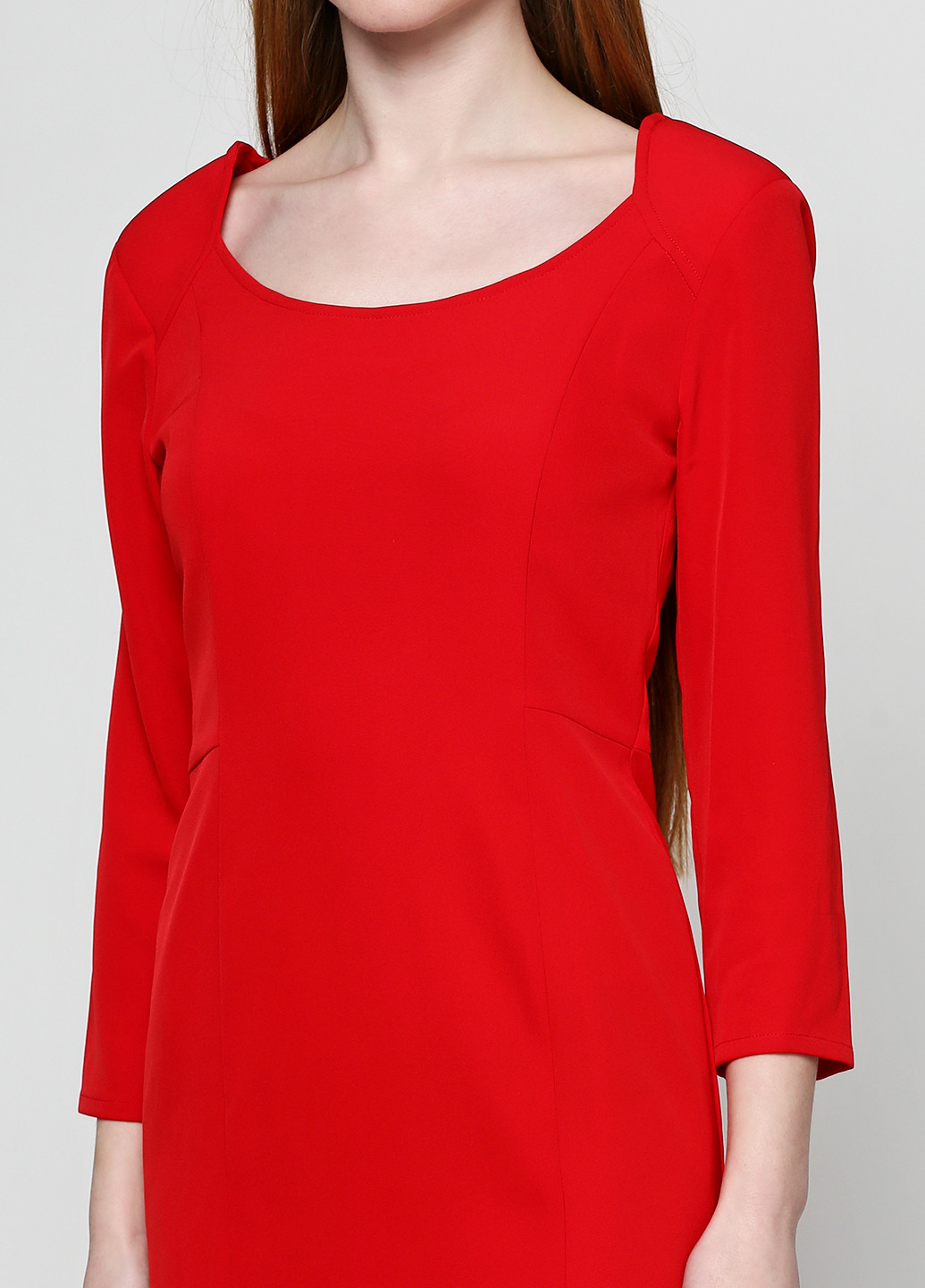 Красное кэжуал платье с длинным рукавом Silvian Heach однотонное