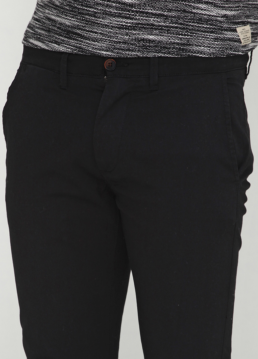 Черные кэжуал демисезонные зауженные брюки Selected
