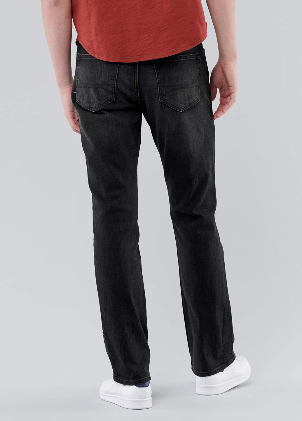 Черные демисезонные прямые джинсы Hollister