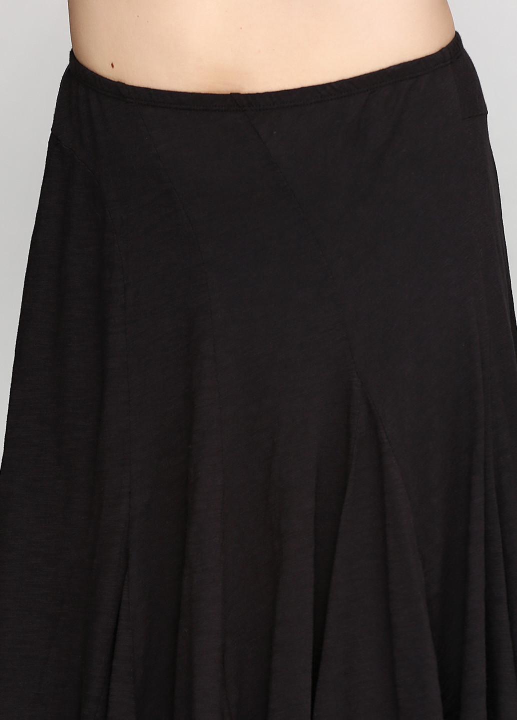Черная кэжуал однотонная юбка Gaiam миди