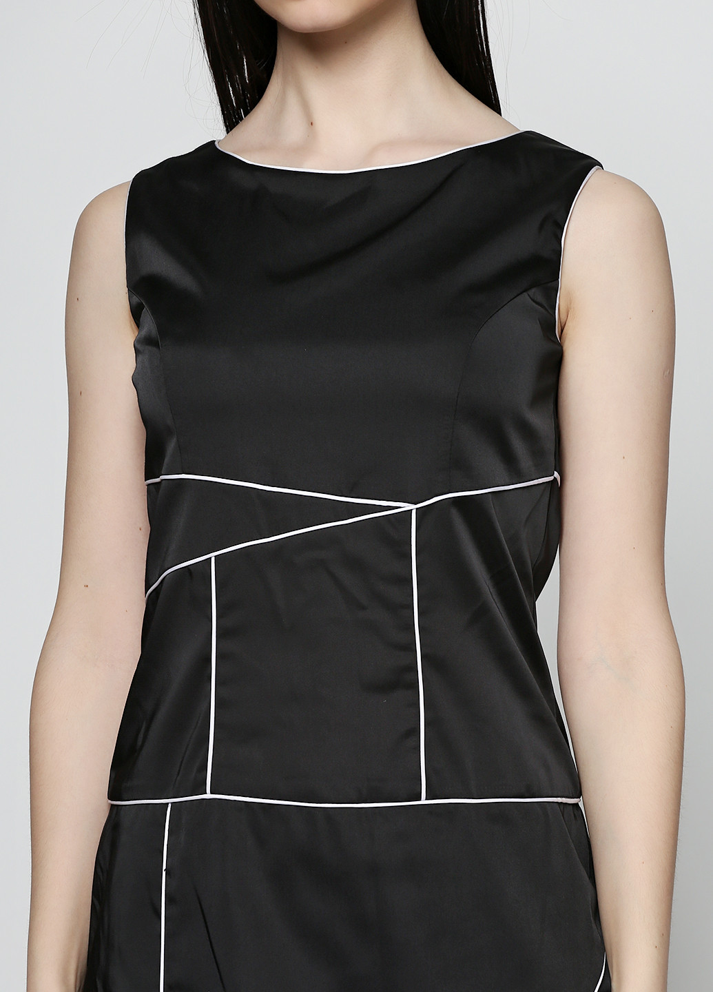 Черное кэжуал платье Vestis однотонное