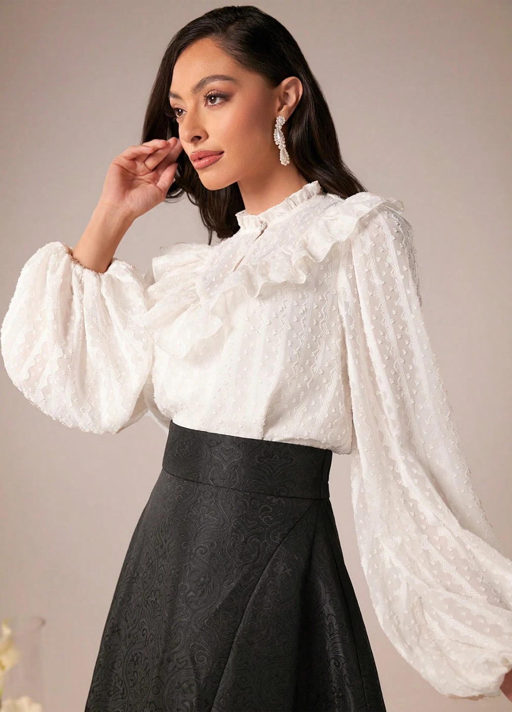 Кремовая блуза SHEIN