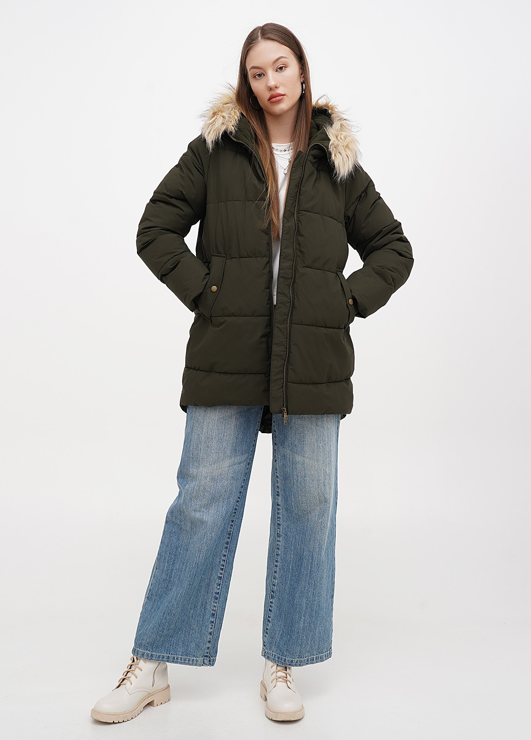 Оливкова (хакі) зимня куртка Cropp