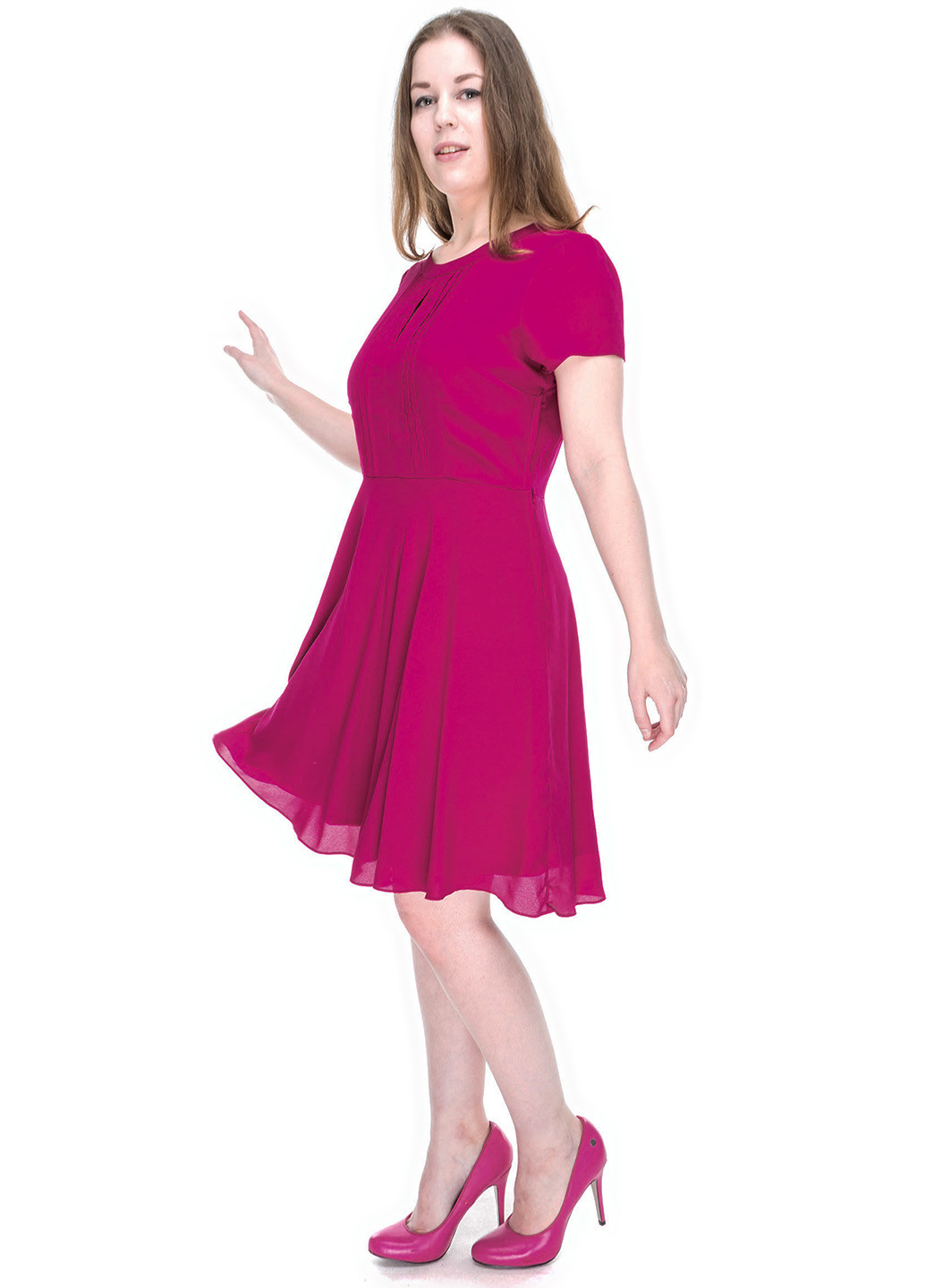 Фуксиновое (цвета Фуксия) коктейльное платье короткое Dorothy Perkins однотонное