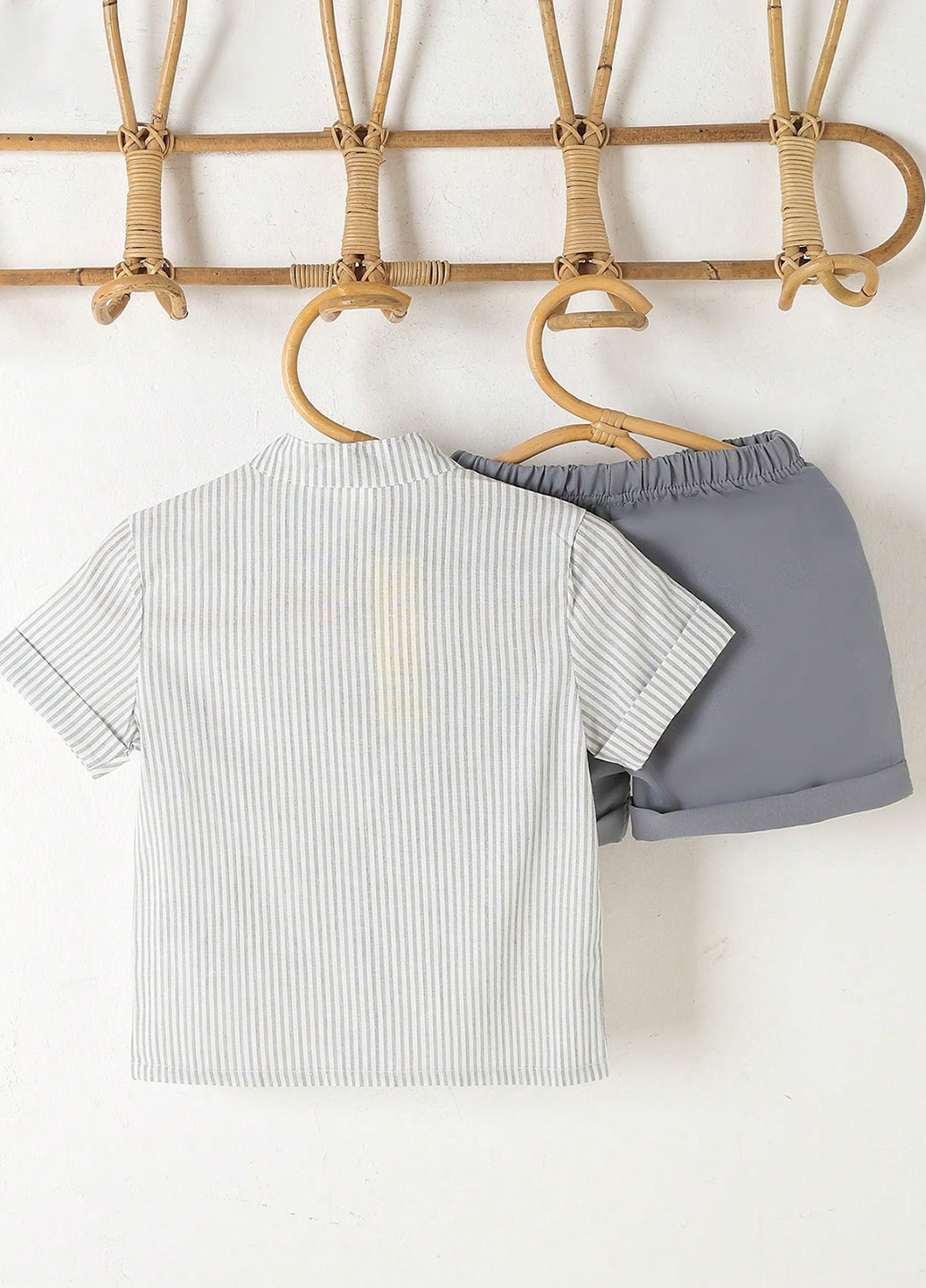 Комбінований літній костюм (сорочка, шорти) з шортами SHEIN