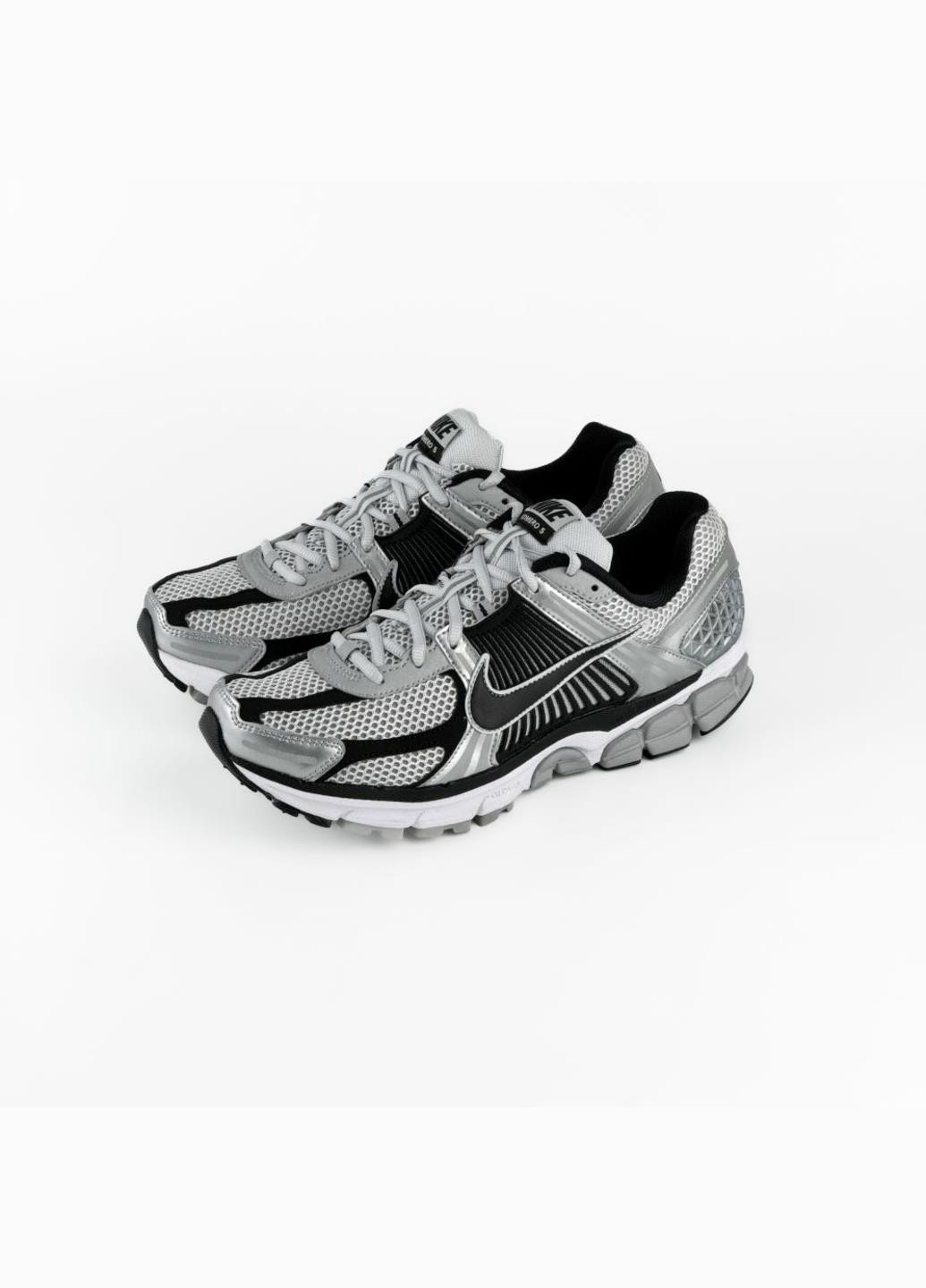 Серебряные демисезонные кроссовки fj4151-004 Nike Zoom Vomero 5