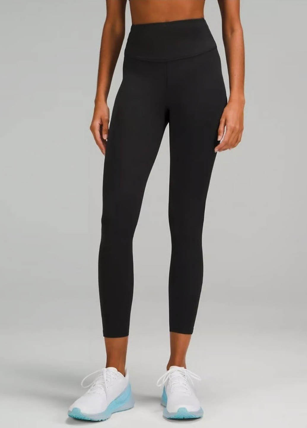 Черные демисезонные легинсы Lululemon Athletica