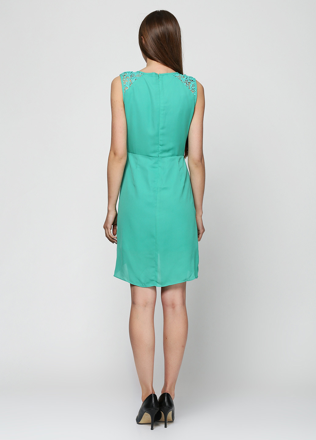 Зеленое кэжуал платье Uttam Boutique однотонное